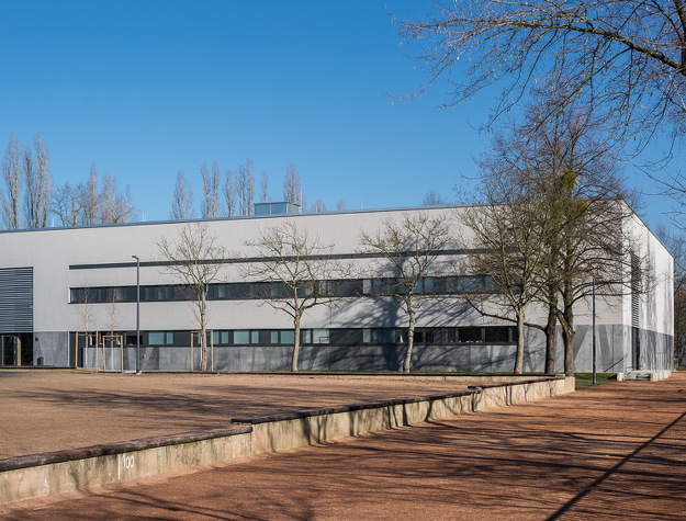 Dreifeld-Schulsporthalle, Dresden-Klotzsche